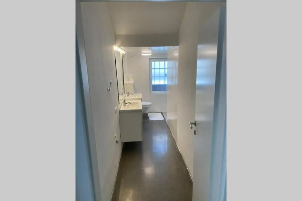 Apartamento Huge BBQ Garden, Spacious Flat, AC, Free Parking 1 Liubliana